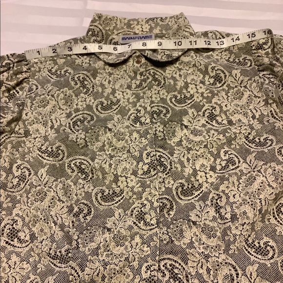 Top - Picture 4 of 4